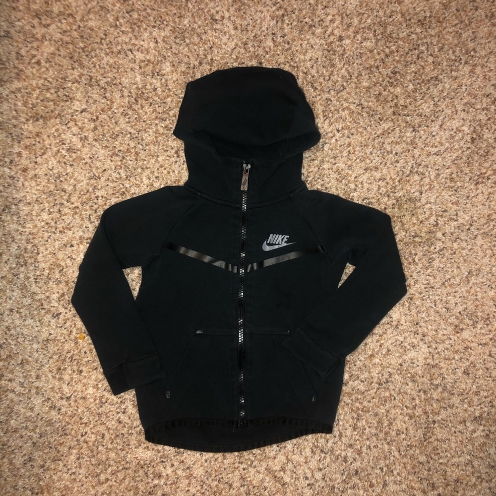 Toddler Nike tech fleece outfit